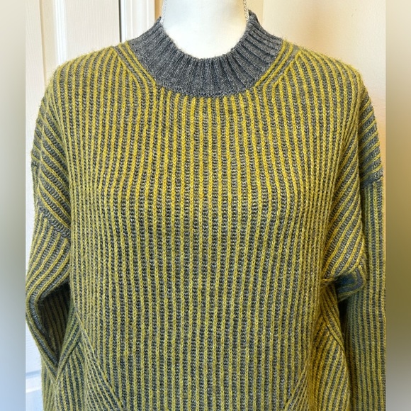 Chiaramente Made in Italy Wool Blend Striped Sweater Women’s Size Small - Picture 3 of 7